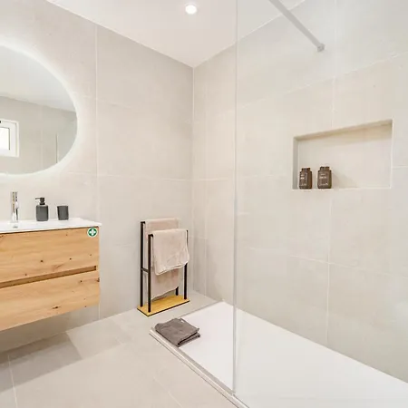 Jpl - Preces Residential *