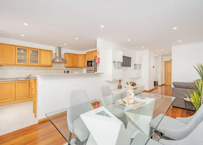 Jpl - Preces Residential * Câmara de Lobos