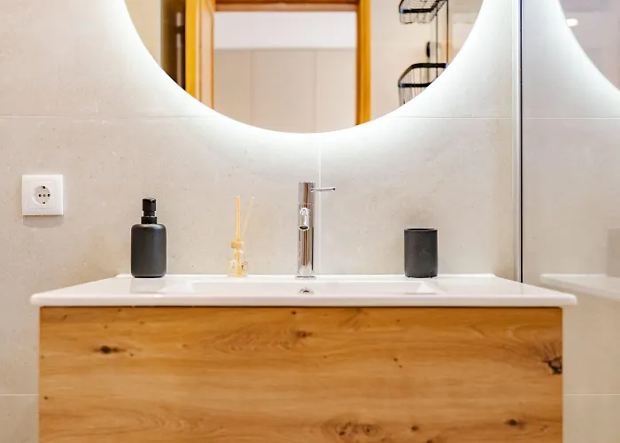 Jpl - Preces Residential Câmara de Lobos