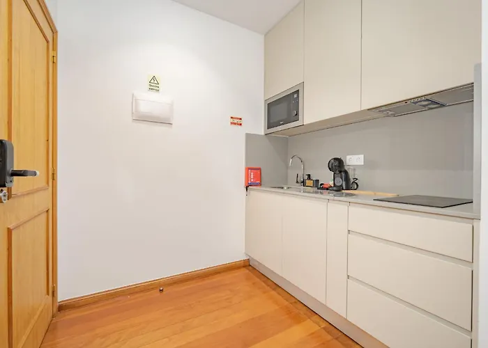 Jpl - Preces Residential *