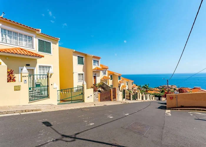 Jpl - Preces Residential بيت للعطل Câmara de Lobos